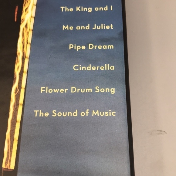 Rodgers & Hammerstein The Complete Broadway Musicals Boxed Set with Book - Picture 3 of 11